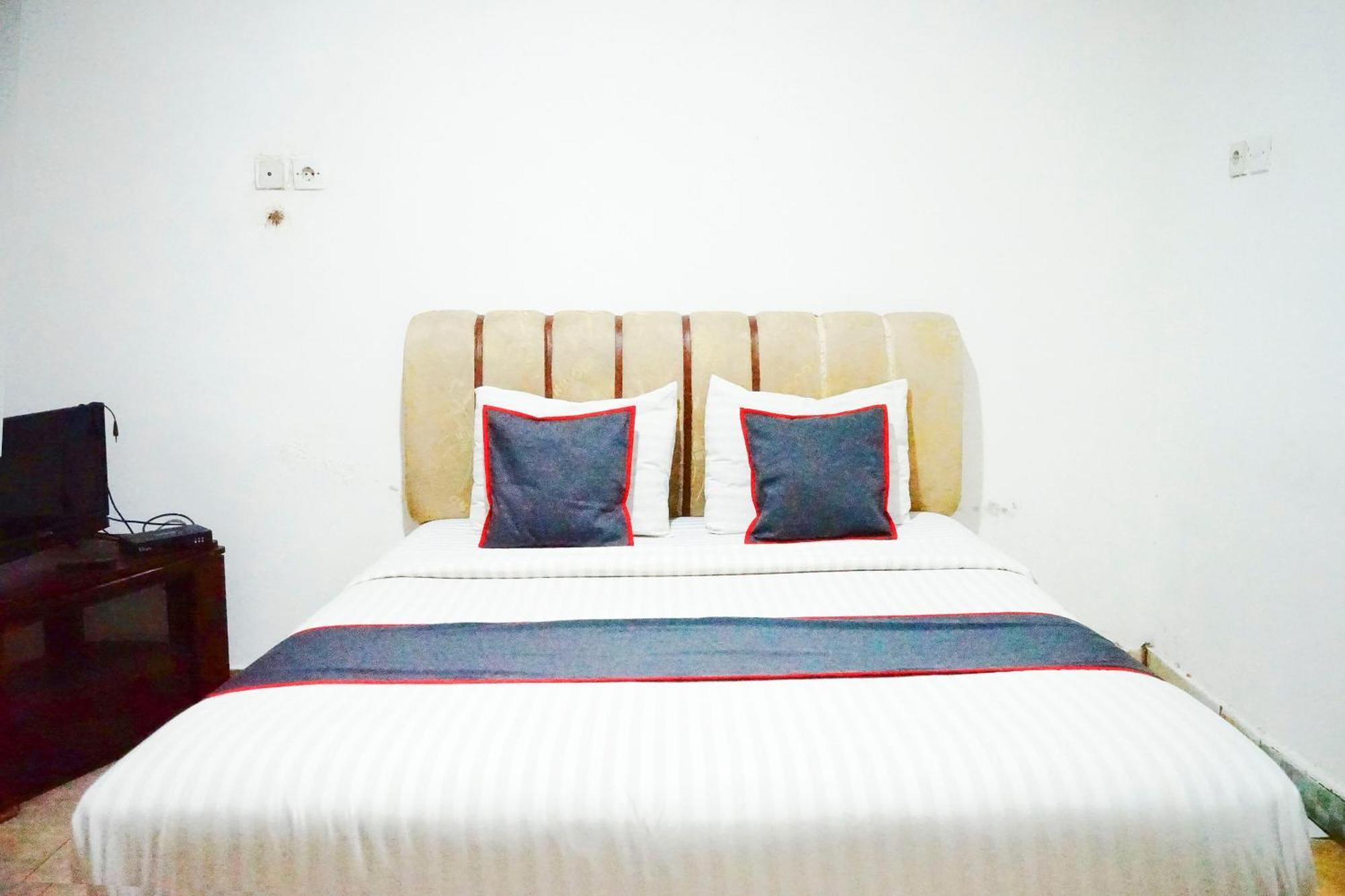 Hotel O Padang City Center Near Pantai Padang Formerly Hotel Siti Nurbaya Eksteriør billede